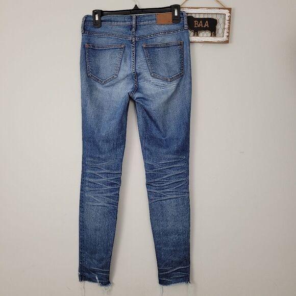 Madewell 9” High Rise Skinny Jeans Exposed Buttons Size 26 - Picture 3 of 10